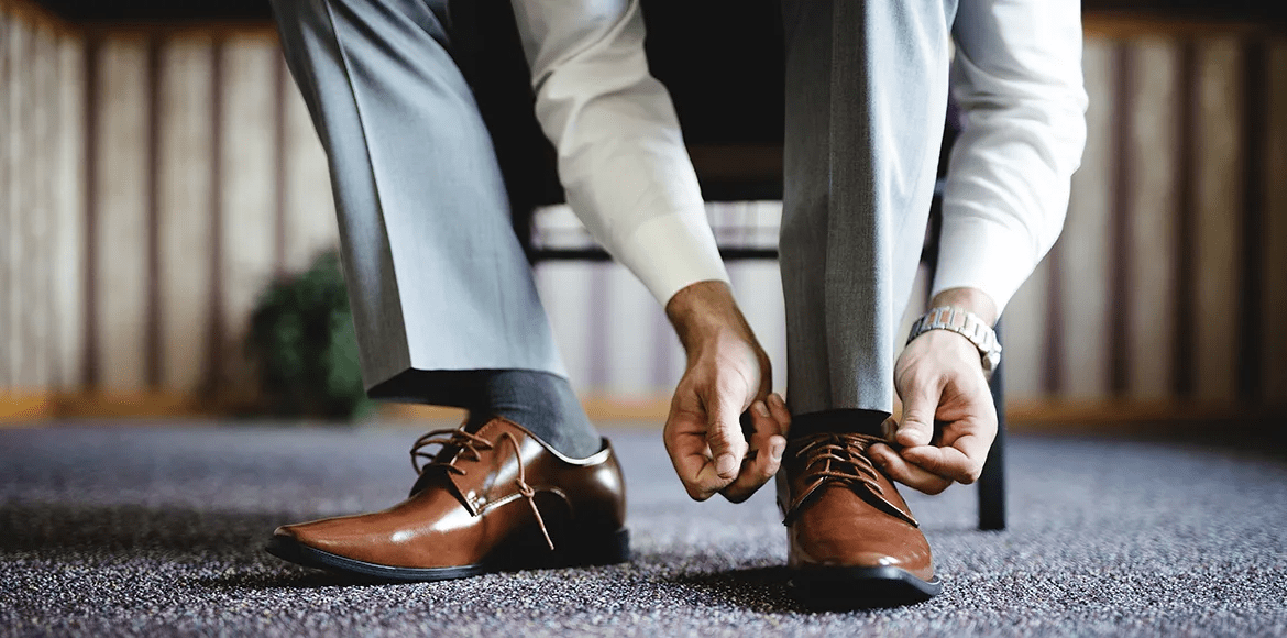 18 rekomendasi sepatu kerja keren untuk pria